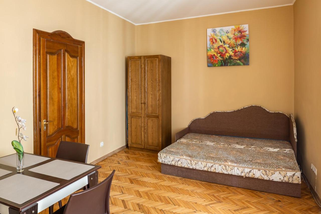 Apartment On Yana Zhizhky 利沃夫 外观 照片